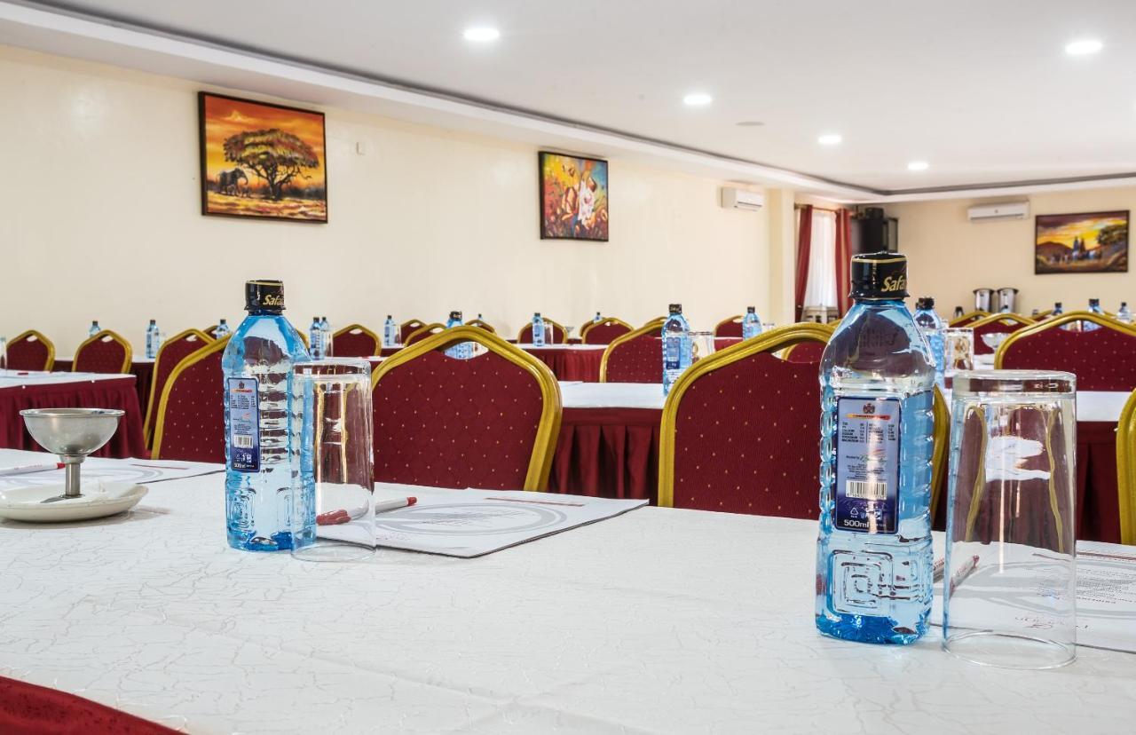 Prideinn Hotel Raphta Nairobi Extérieur photo